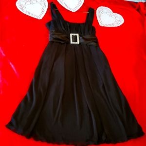 ❤5for25 Black city triangles dress